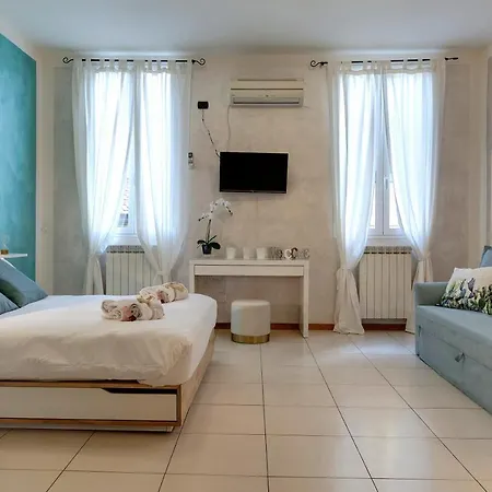 Charlize Apartment By Mamo Florenz Exterior foto